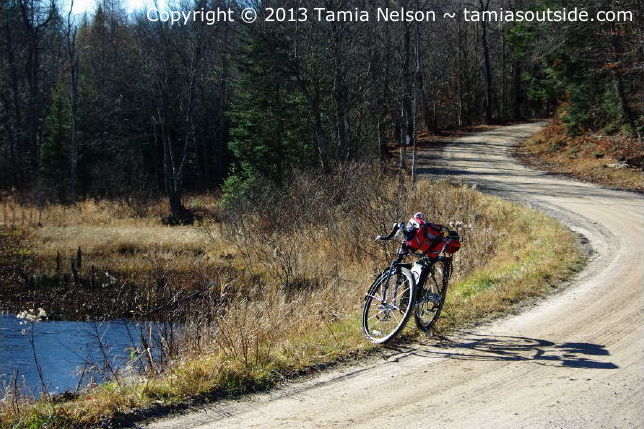 Petra Takes to the Rural Road - (c) Tamia Nelson - Verloren Hoop - Tamiasoutside.com